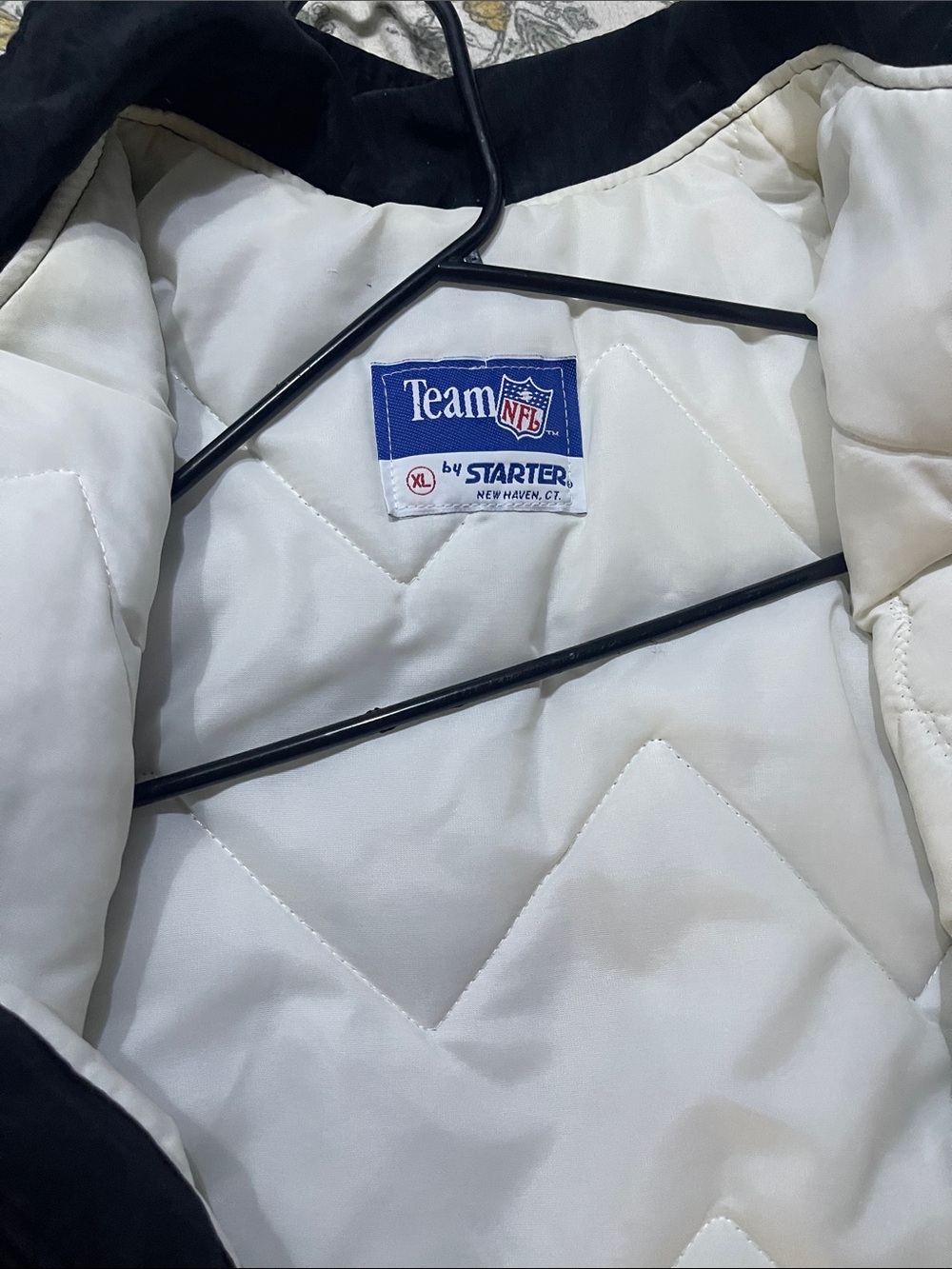 STARTER Black and White Miami Dolphins Patch Jacket - Picture 3 of 6